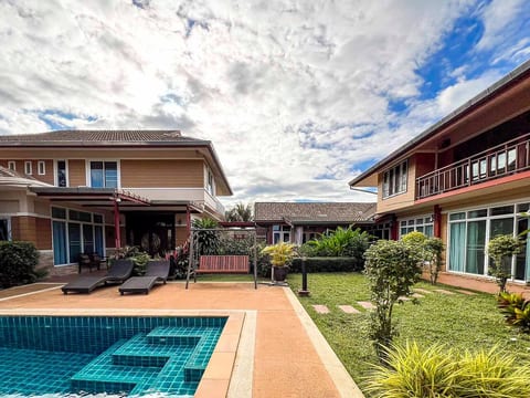 2 BR Home at Resort w/ Shared Pool