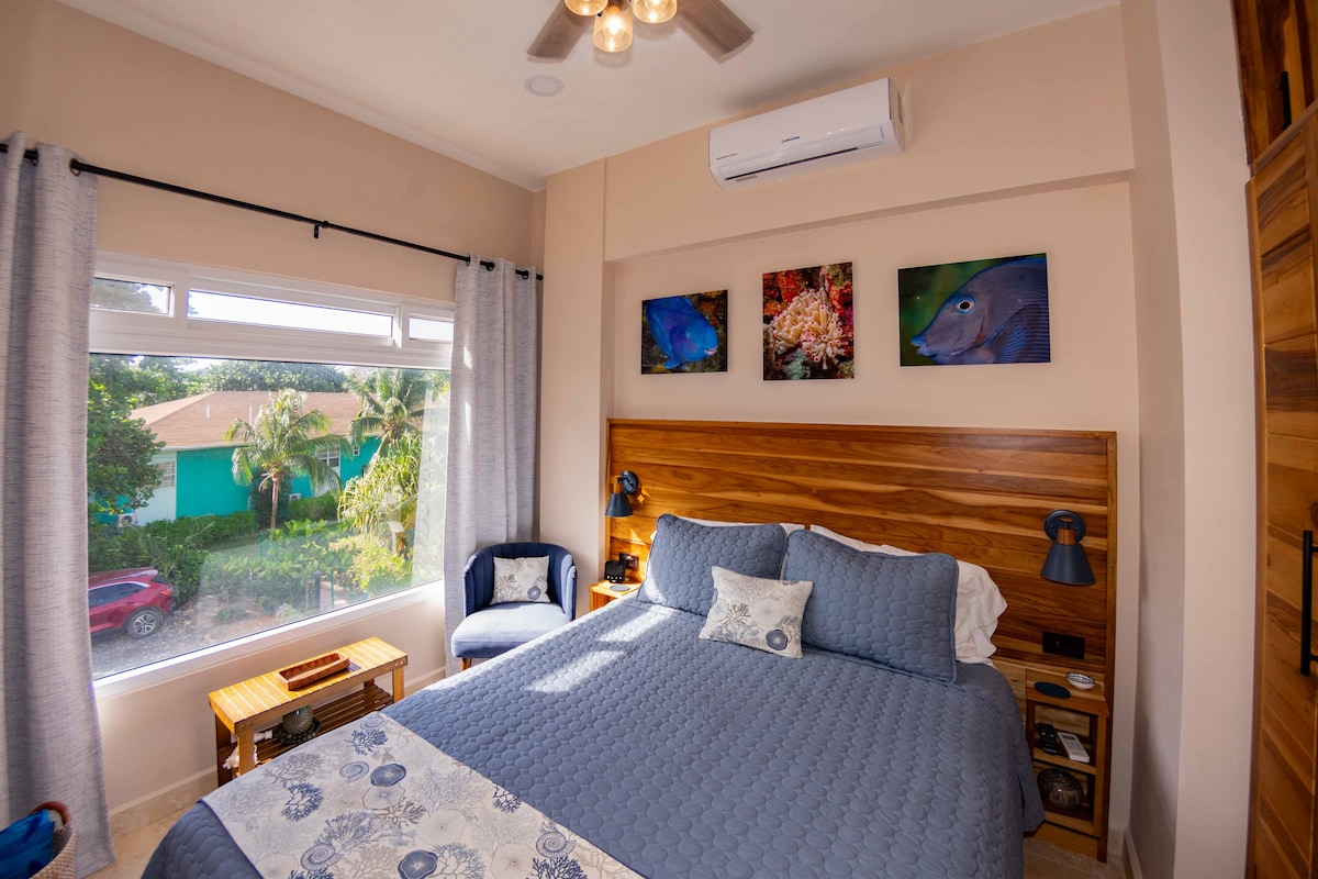 The SeaEsta at Coral Breeze in West End, Roatan image 6