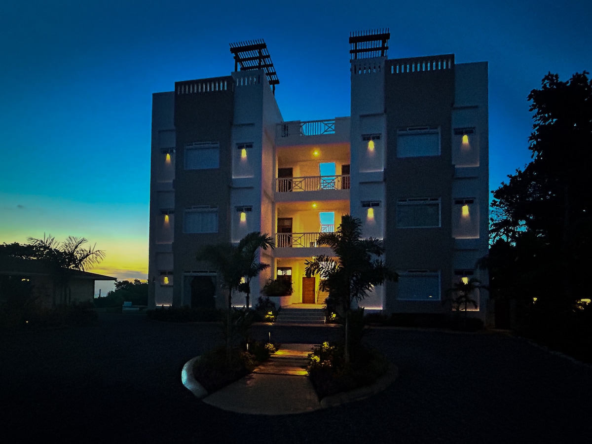 The SeaEsta at Coral Breeze in West End, Roatan image 47