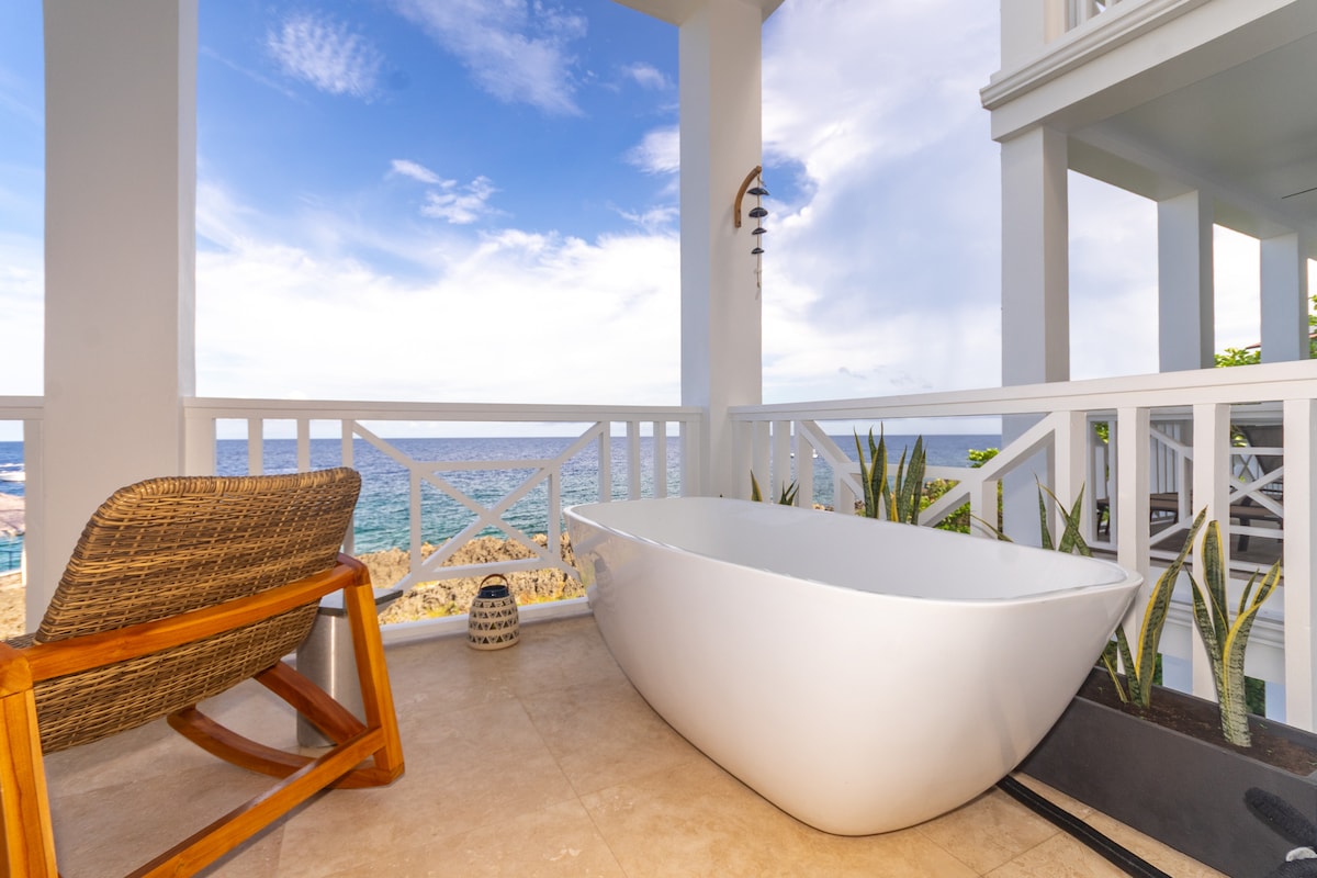 The SeaEsta at Coral Breeze in West End, Roatan image 12