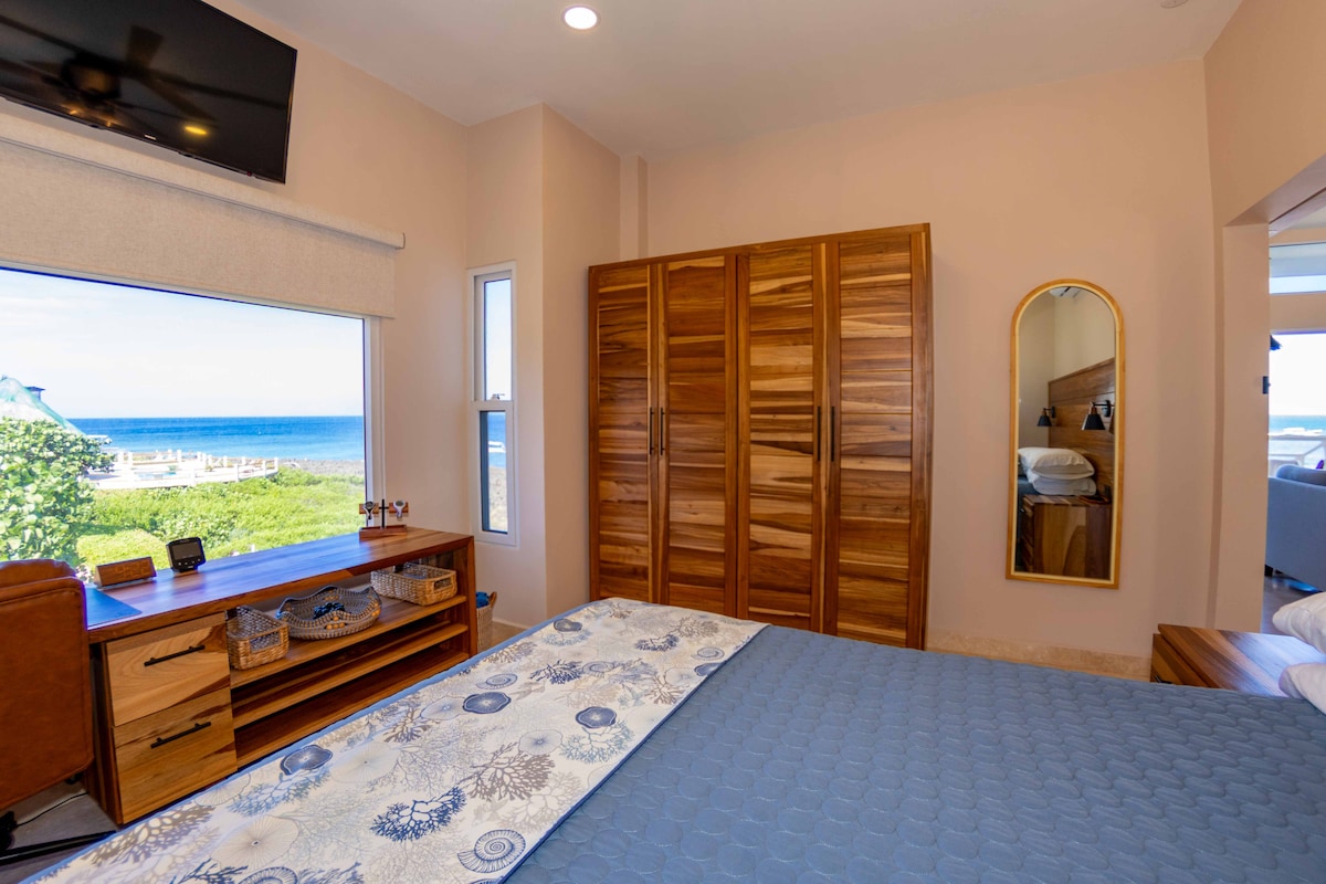 The SeaEsta at Coral Breeze in West End, Roatan image 5