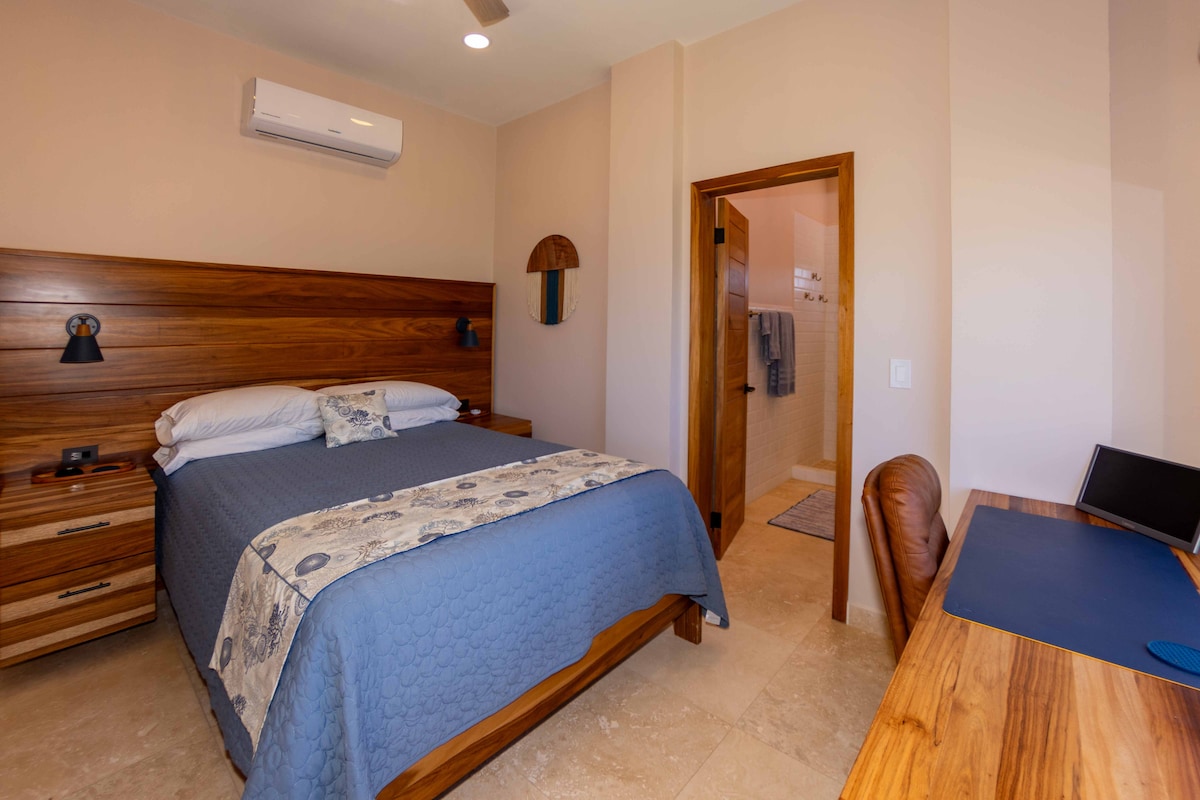 The SeaEsta at Coral Breeze in West End, Roatan image 29