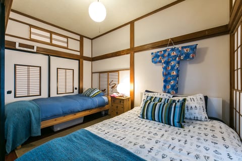 Samurai House | Classic Family Home in Shinjuku