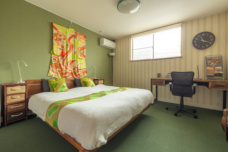 Yoyogi Ivy | Studio with King Sized Bed - Shibuya