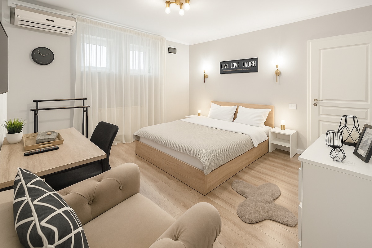 Scandinavian Home in Bucharest City Center image 1