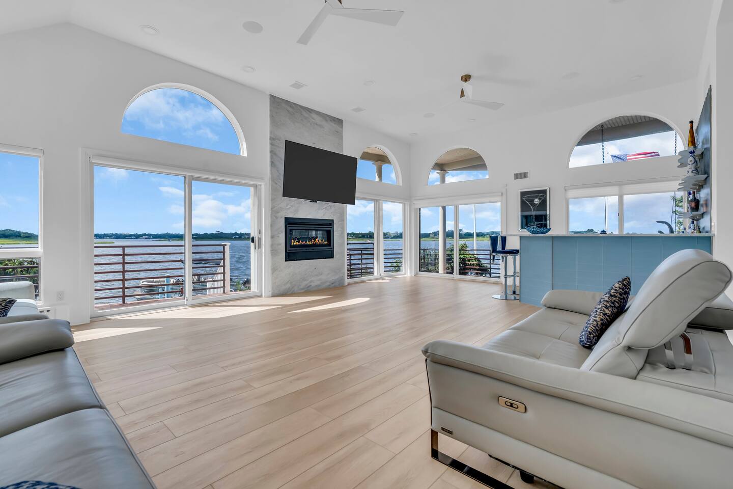 Elegant Waterfront Stay | Bay + Sunset Views