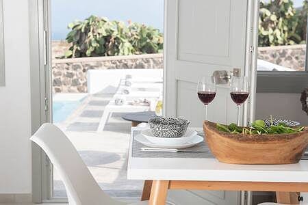 White Orchid Suites | 1 | Heated Shared Mini Pool - Vothonas