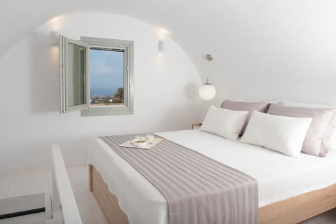 White Orchid Suites | 3 | Private Hot Tub
