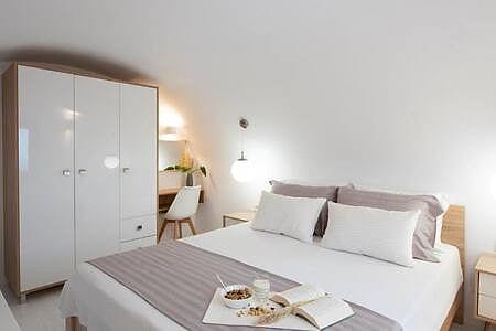 White Orchid Suites | 5 | Duplex | Private Heated Mini Pool
