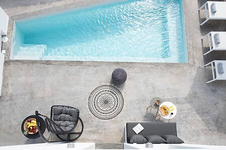 White Orchid Suites | 5 | Duplex | Private Heated Mini Pool