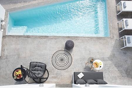White Orchid Suites | 5 | Duplex | Private Heated Mini Pool