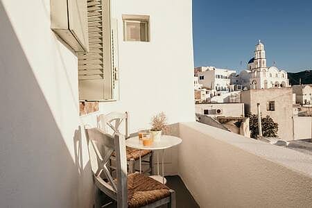 White Orchid Studio with Sea and Mountain View - Pyrgos Kallistis
