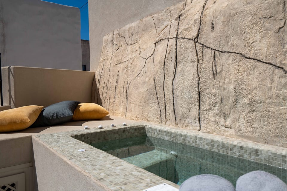 Apartamentos Boutique White Orchid | 1 | Mini Piscina Privada - Vothonas