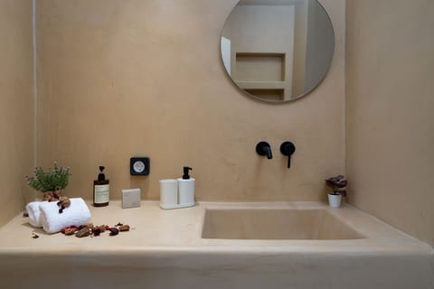 White Orchid Boutique Apartments | 1 | Private Mini Pool