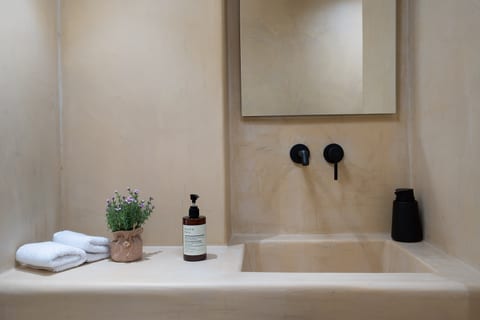 White Orchid Boutique Apartments | 2 | Private Mini Pool