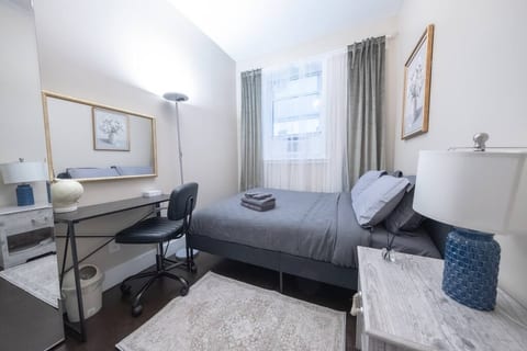 Brand New 3BR/2BA next to Central Park, elevator