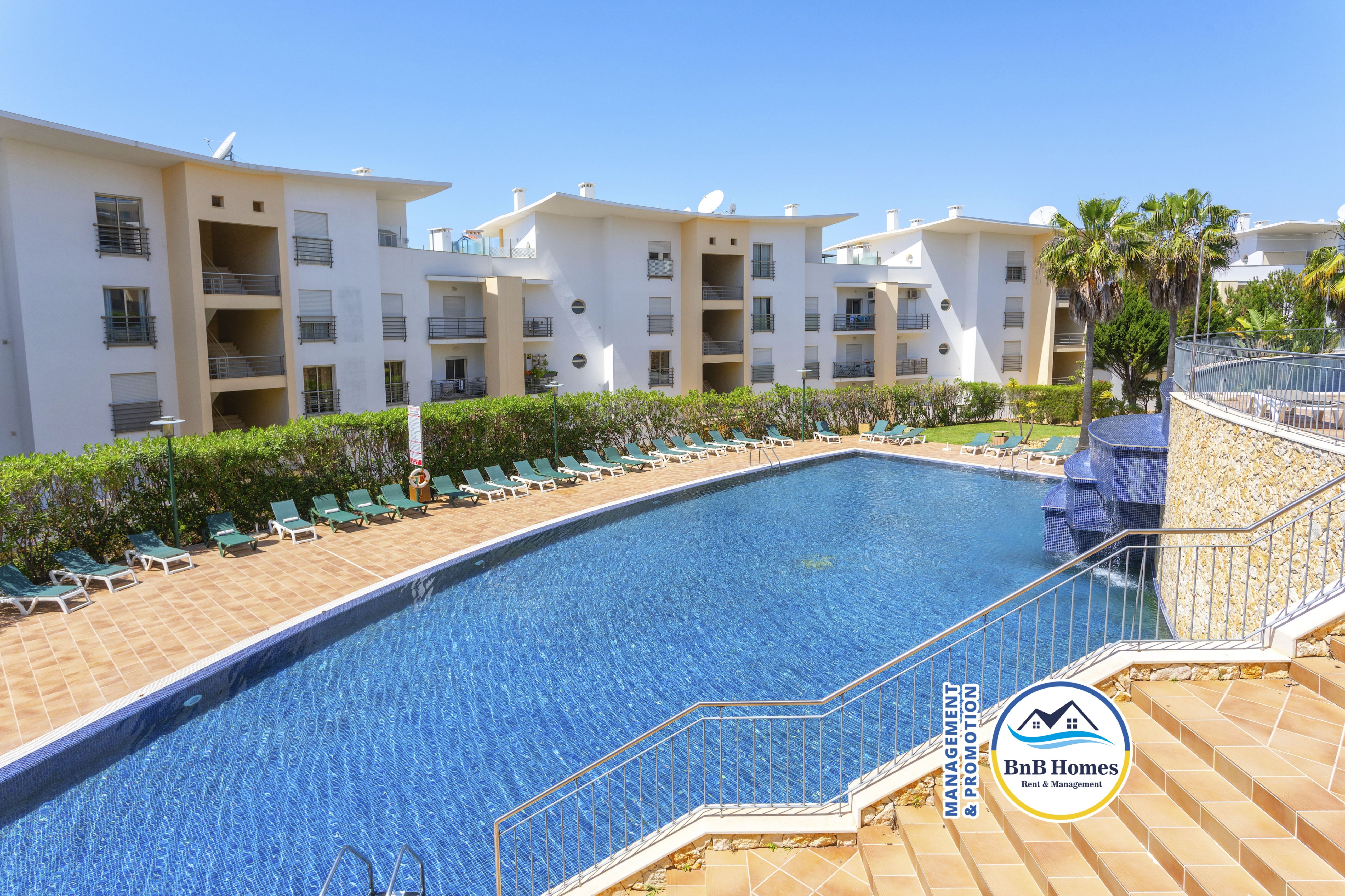 BnB Homes Eco Apartment with terrace & Swim pools