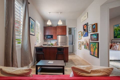 Historical Old SanJuan Spanish style private Patio