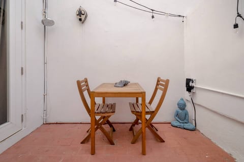 Historical Old SanJuan Spanish style private Patio