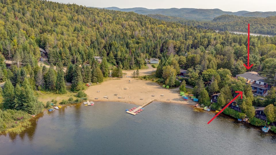 LA SAGESSE #201 - The Love Loft with stunning lake view - Sainte-Lucie-des-Laurentides