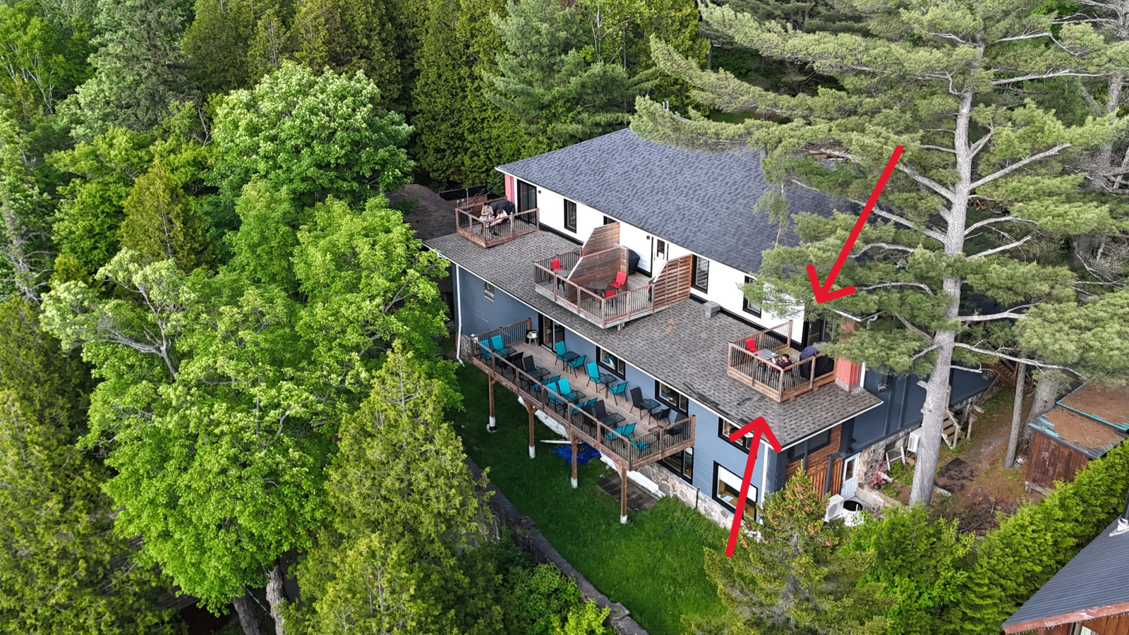 LA SAGESSE #201 - The Love Loft with stunning lake view