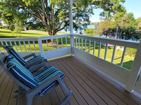 Cherokee Lakefront Haven • Dock • Peaceful Views