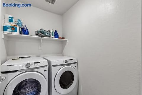 Cute and Cozy Homes in Buckeye 4BR & 2BA