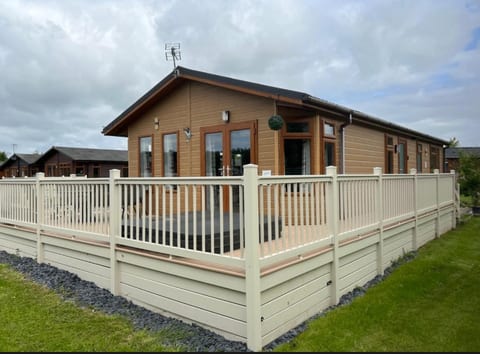 Lazy Days Lodge