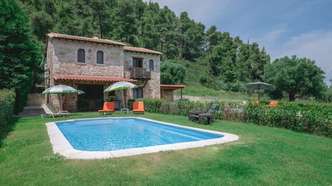 Stone Made Private Pool Villa II, Kriopigi