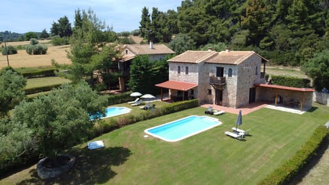 Stone Made Private Pool Villa I, Kriopigi
