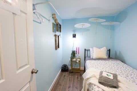 The Coquette Room image 2