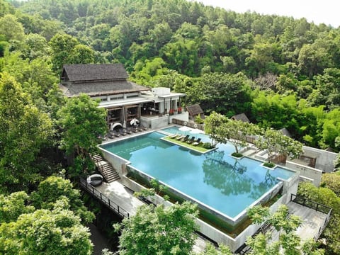Luxury Garden Suite at 5-Star Scenic Resort