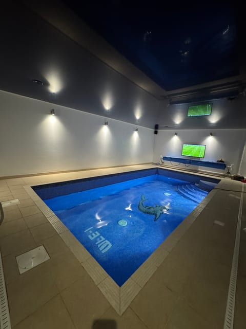 Devon Retreat,Indoor Pool,Hot-Tub,Sauna,Cinema,Gym