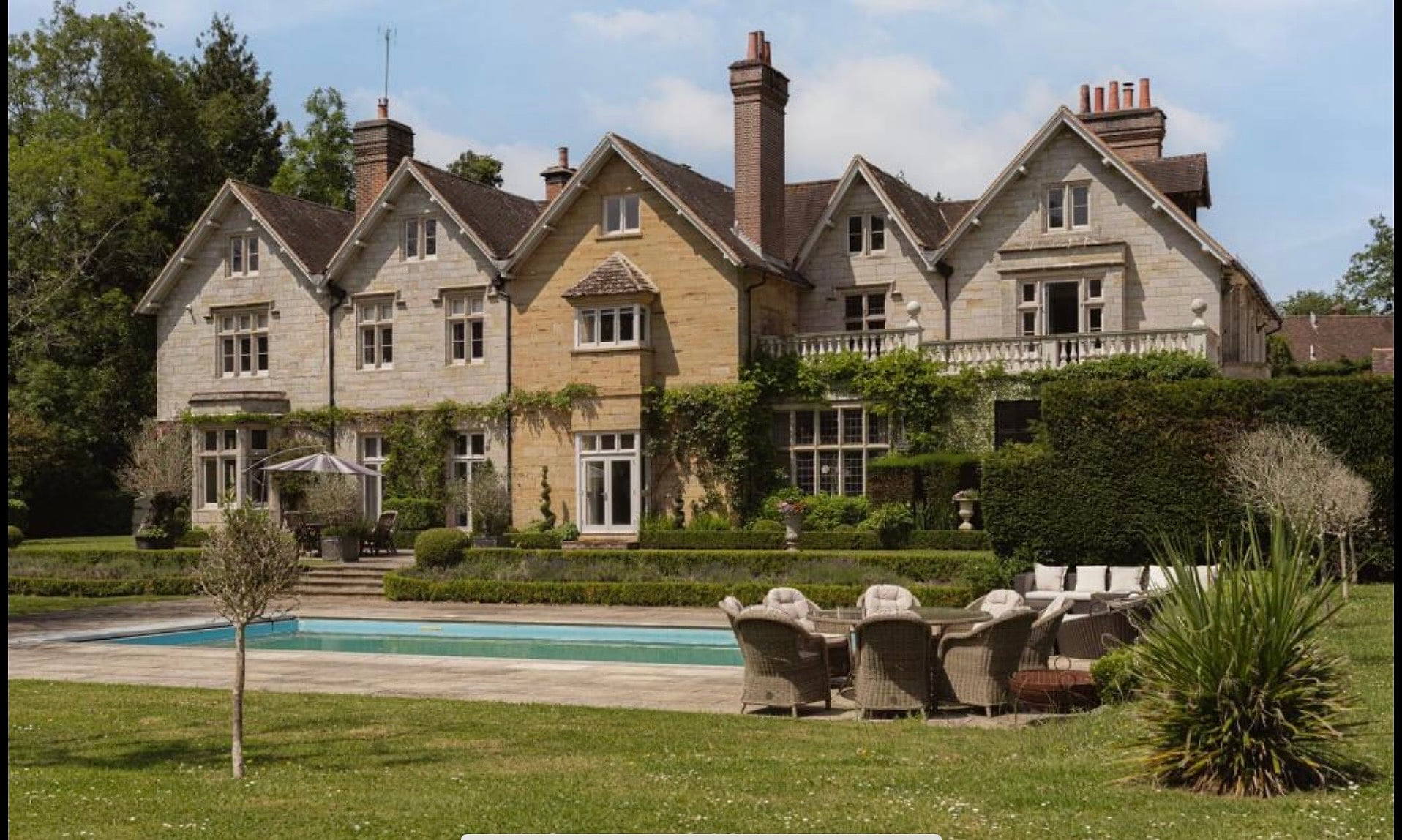 Luxury Manor House Nr Brighton Pool HotTub Cinema