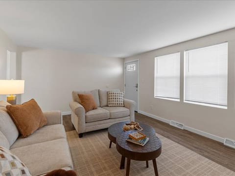 East Green Bay Family Home • Near Bay Beach