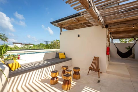 Rooftop Lounge
