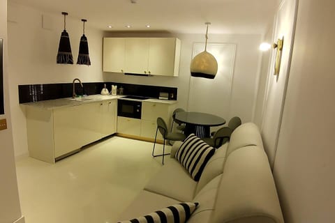 Superbe Duplex Patio Privé Centre Alicante