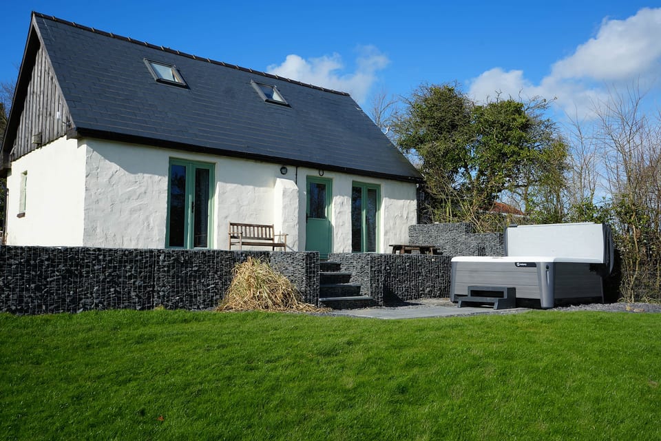 Hillcrest Barn - Tenby