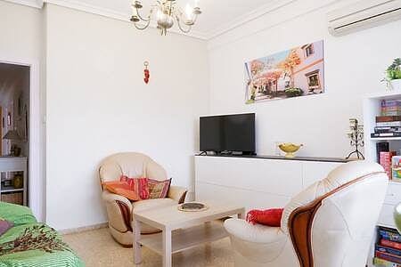 Basic apartment for families near the beach