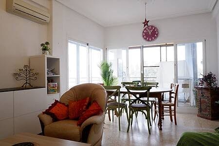 Basic apartment for families near the beach