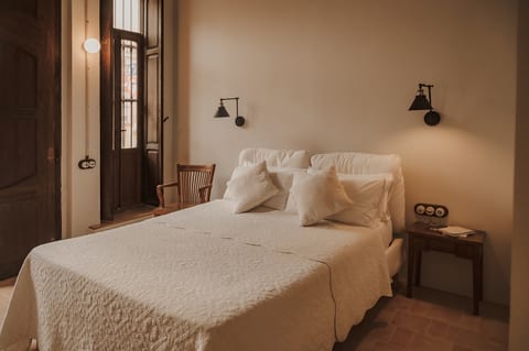 Casa Lina | Heart of Cabanyal | Private Terrace