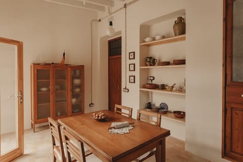 Casa Salvoreta | Heart of Cabanyal | Private Patio
