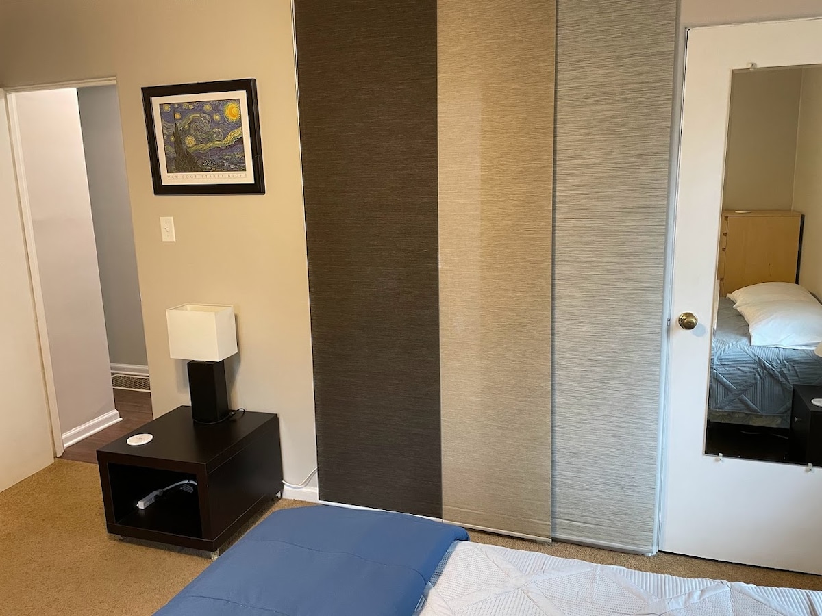 Private Suite, Bed/Bath/Kitchenette. EZ to DT Indy image 4 Private Suite, Bed/Bath/Kitchenette. EZ to DT Indy