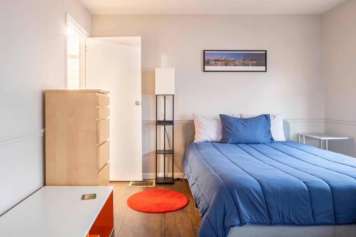 Cozy Studio Apt * Near Downtown * Private Bed/Bath