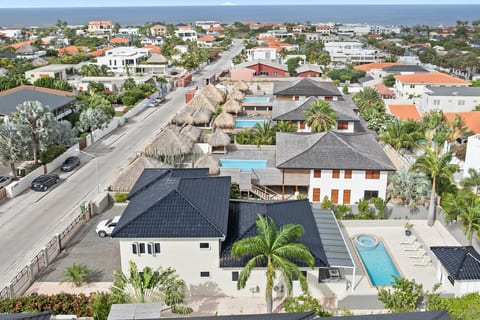 8 persons villa in Jan Thiel