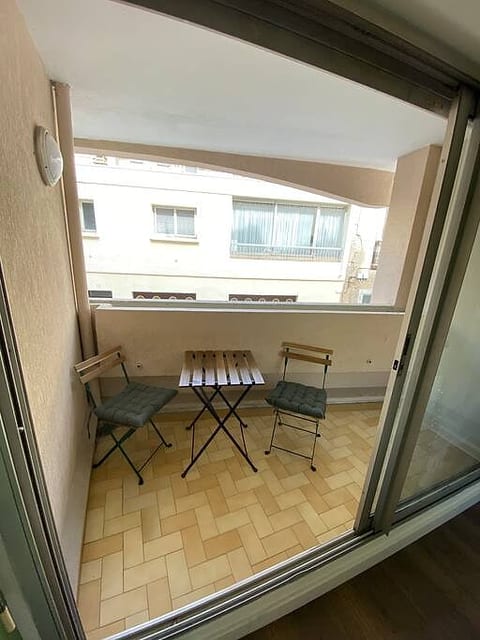Axel 2 Studio Sète quartier gare avec balcon