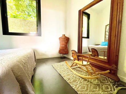 Jolie Maison dans un écrin de verdure
