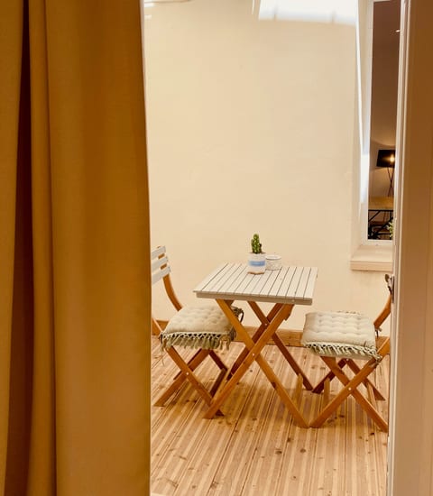 Garenne 2 Cosy 3 pièces quartier haut clim et avec patio !