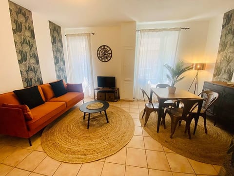 Americo Joli 3 pièces climatisé, wifi, Quartier Haut !