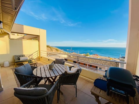 Azur 2 T1 avec vue imprenable sur la mer+parking